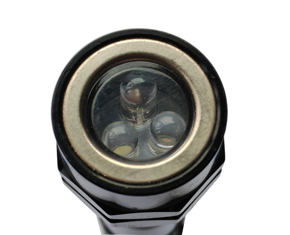 Teleskopische magnetische Taschenlampe mit 3 justierbarer Aluminiumlegierungs-Magnet-Kopflänge 550mm LED-Lampen-360-Degree